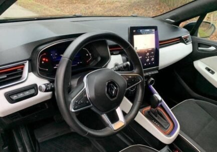 Renault Clio 1.3 TCe Intens EDC - 2019 – Image 2