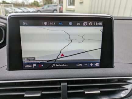 Peugeot 3008 Allure 1.2 PureTech 130ch EAT8 - 2019 – Image 3
